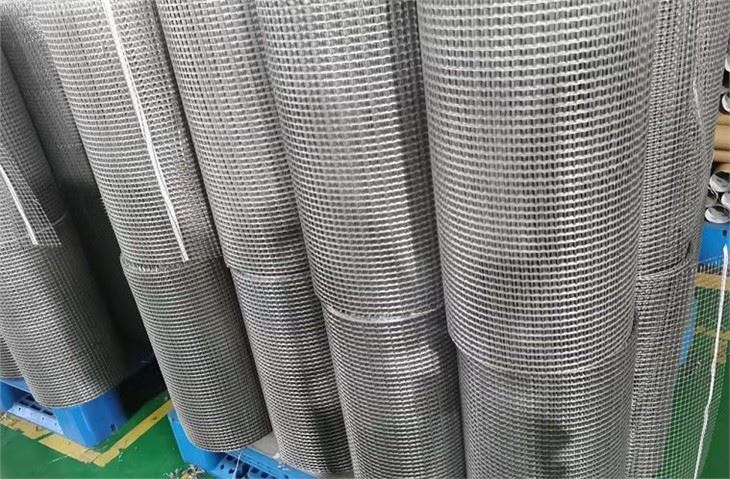 Alkali-Resistant Fiberglass Mesh 160G/M2 With Adhesive